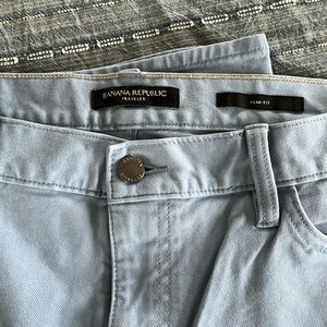 Banana Republic slim fit traveler pant, blue, size 34x32 worn 1 time
